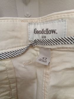 Goodfellow & co. Men's Shorts size (42)