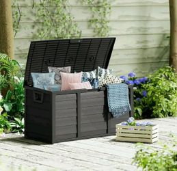 75 Gallon Outdoor Deck Storage Box, Resin Container With Lockable Lid And Handles for Patio, Garden, Yard, Black, NEW IN A BOX.