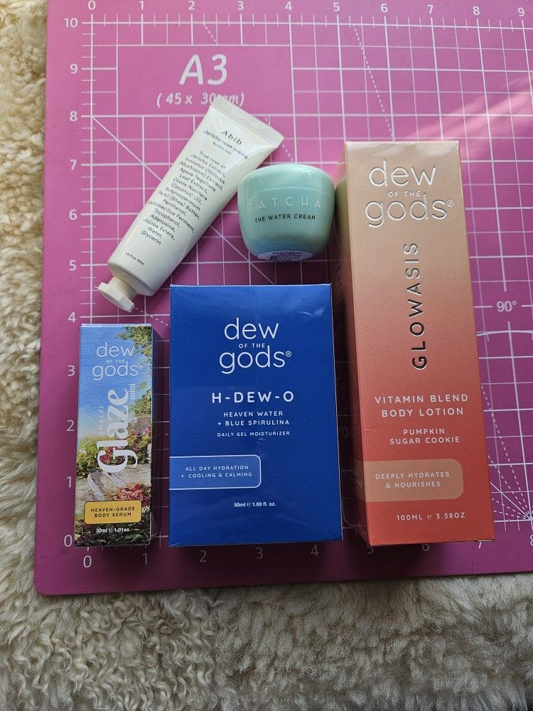 3pc All New Manufacturers Sealed dew of the gods Skincare Lot + 2 Deluxe Travel Freebies 