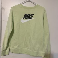 Nike Like New Size XL Kids