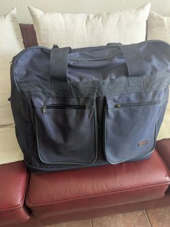 Large Navy Blue Nylon Tote Travel Bag 20 in. Expands to36
