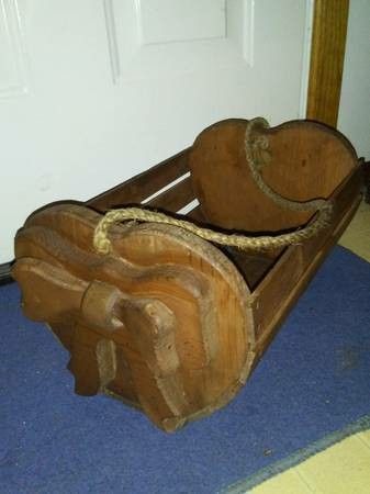 Vintage Wooden Hanging Plant Holder! 
