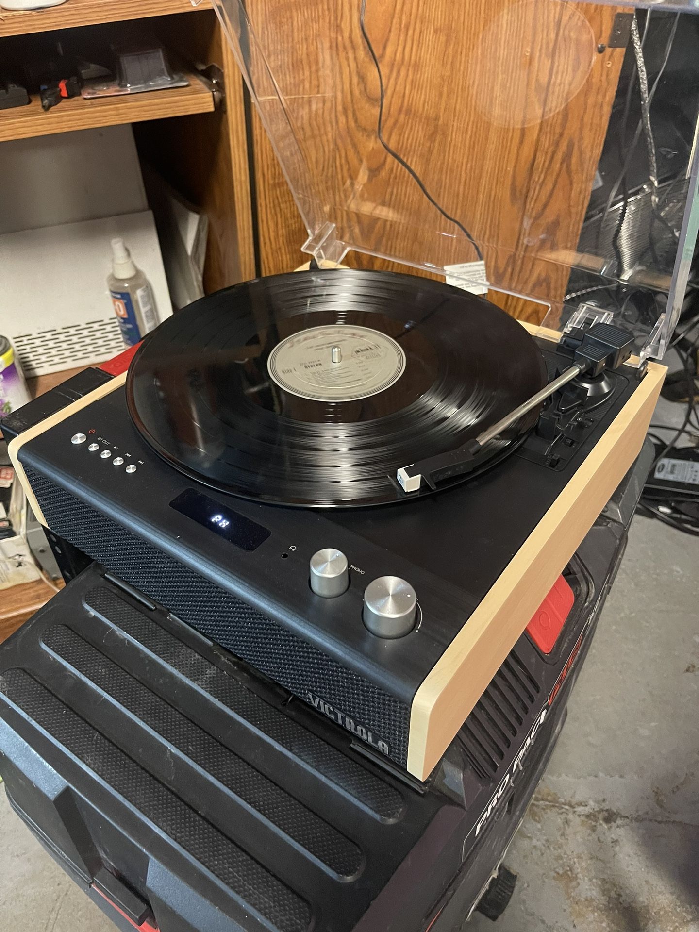 The Eastwood VICTROLA turntable