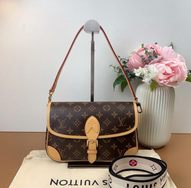 Brand New!LV Monogram Diane Shoulder Bag