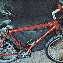 Trek 850 MT XC (Brand New)