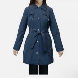  London Fog Water Resistant Hooded Raincoat 