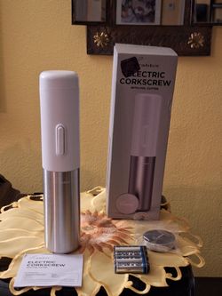 New Rabbit Brand Electric Corkscrew with Foil Cutter
