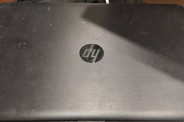 HP laptop needs battery