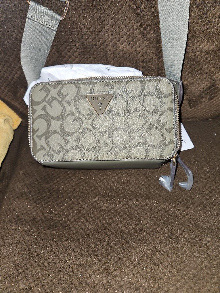 Guess Cross Body Bag