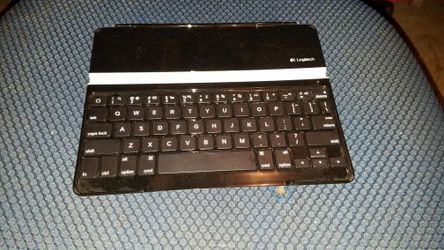 Logitech keyboard for iPad