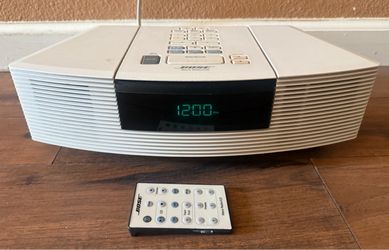 Bose Wave AWRC-1P White Music System CD Player AM/FM Radio *READ*