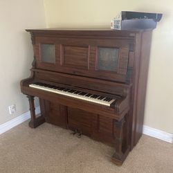 Piano 1880 Stultz And Bower