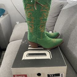 Dingo Boots Precio De Remate De Navidad $45