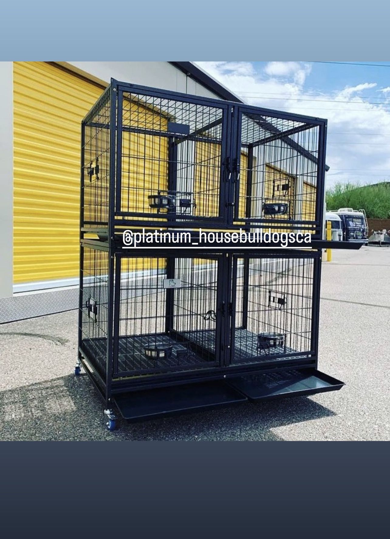 Perfect DROP DOWN DOG CRATES Kennels INDOOR w/ WHEELS for Sale in Bakersfield, CA OfferUp