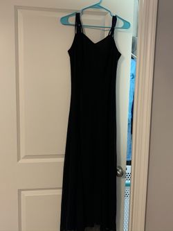 Women’s size 8 formal dress
