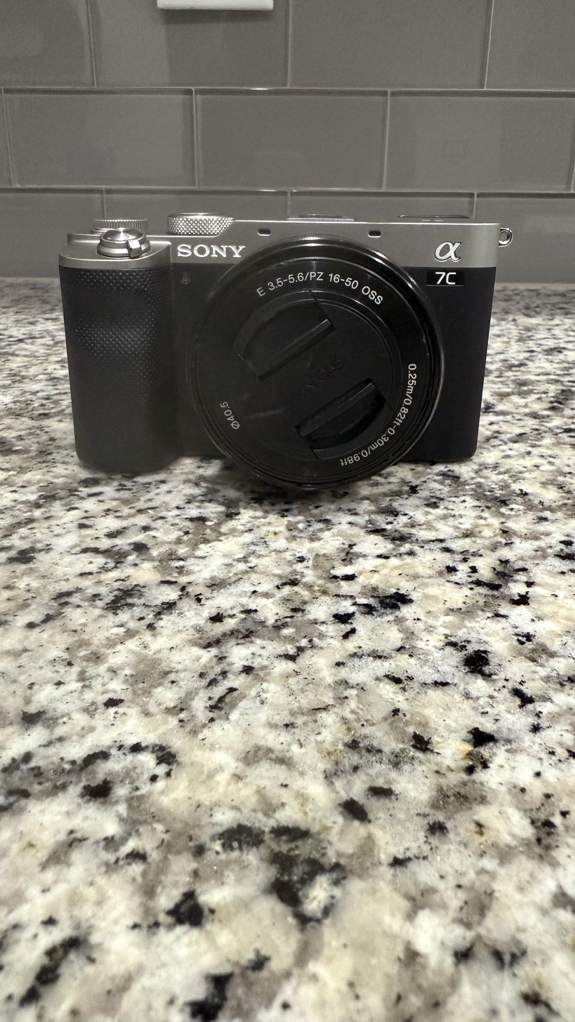 Sony E PZ 16-50mm f/3.5-5.6 OSS Lens