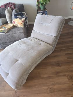 Lounge Chair great condition