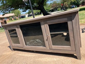 Tv stand w/ electric heater