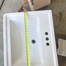 Bathroom sink with stand never used $120