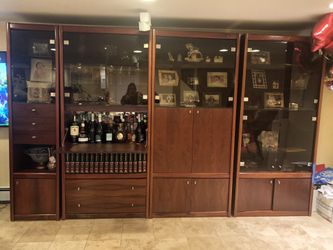Four Piece Rosewood Wall Unit In Excellent Condition.