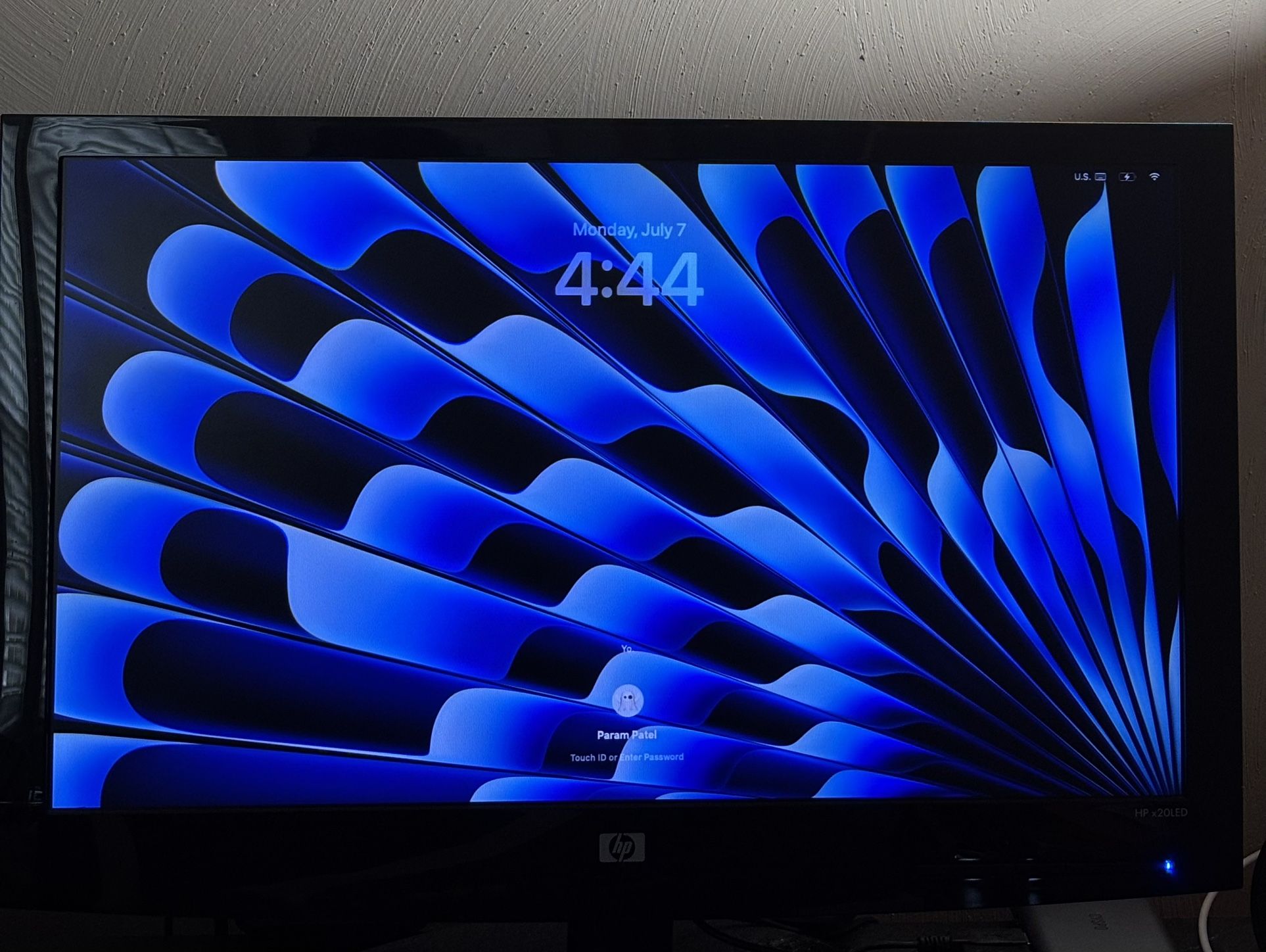 HP x20LED Monitor With Power And Connection Cable