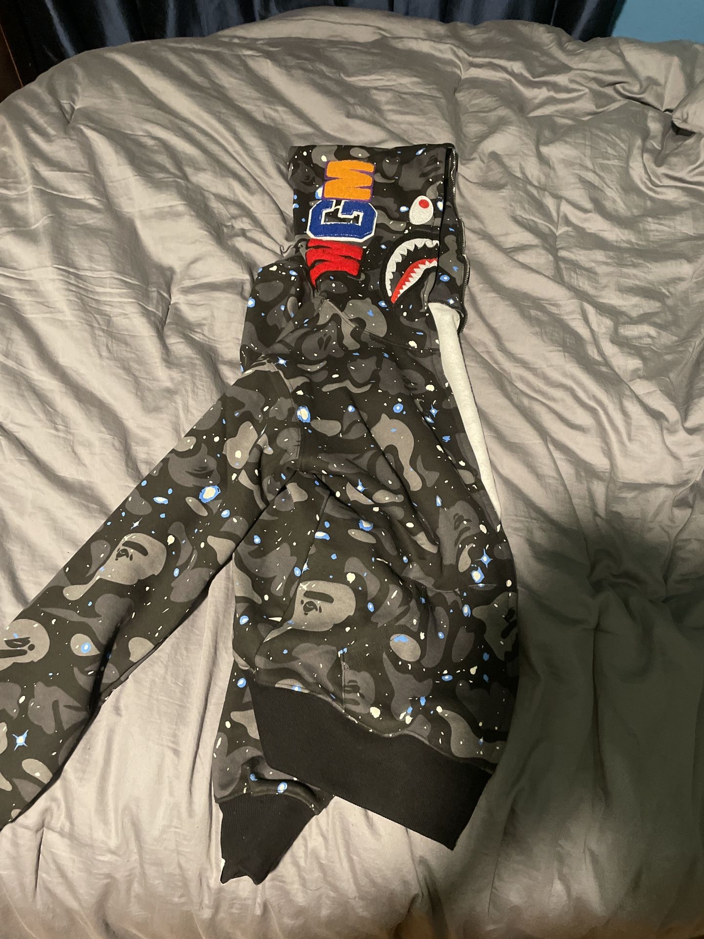 Bape Hoodie Space Camo Size L