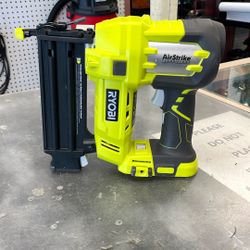 Ryobi 18v 18GA Brad Nailer (Bare Tool) Model P320