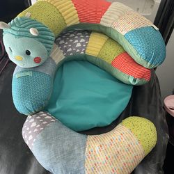 Caterpillar tummy time and seat