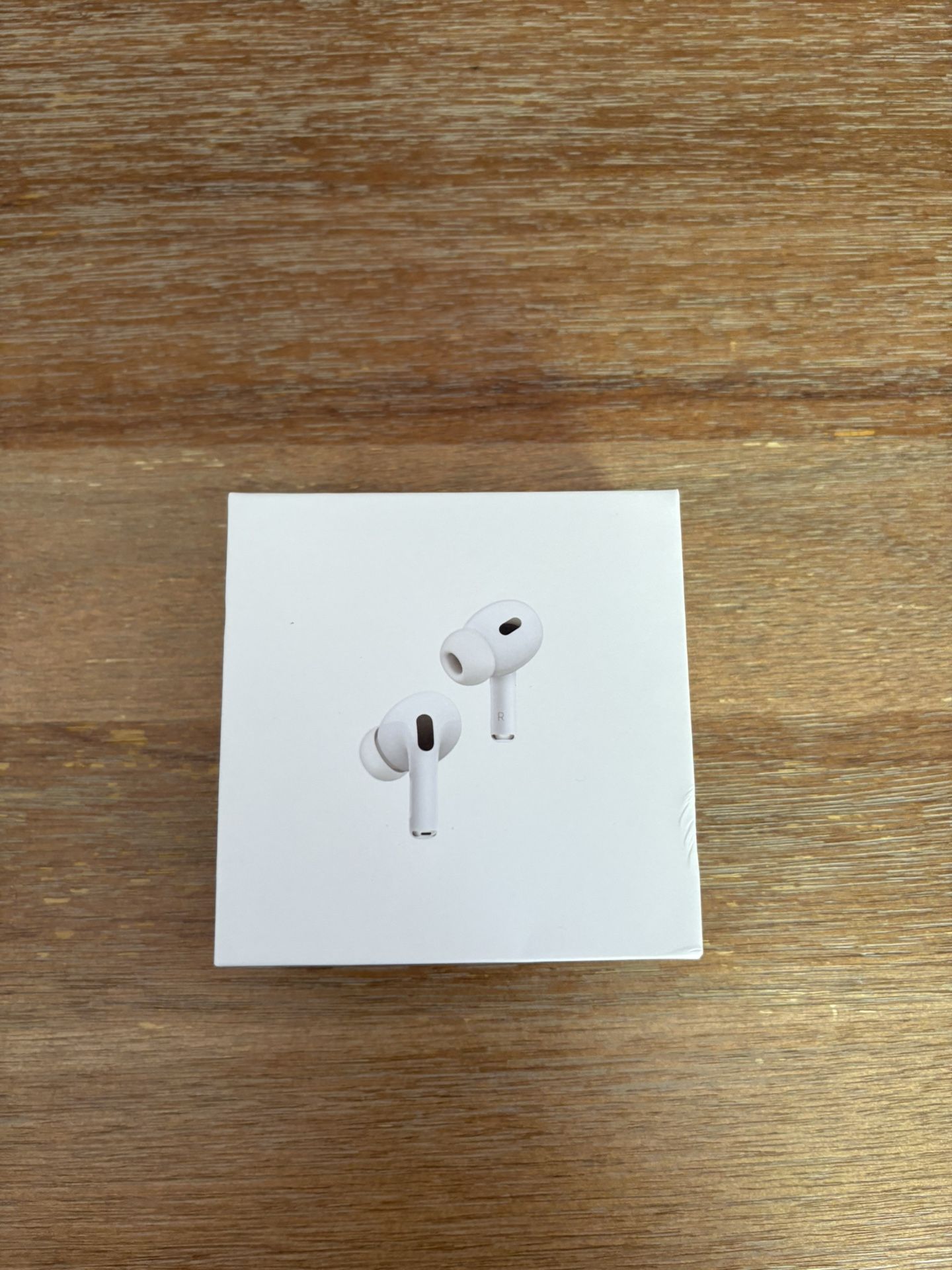 Apple AirPods (2nd Gen) with Charging Case โ Great Condition ๐๐ง