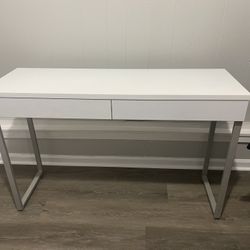 Desk/Vanity table 