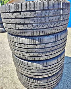 255 45 20 Continental tires Con Excelente calidad Las 4