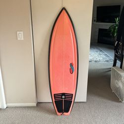 5’6 Stretch Buzzsaw - Surfboard 