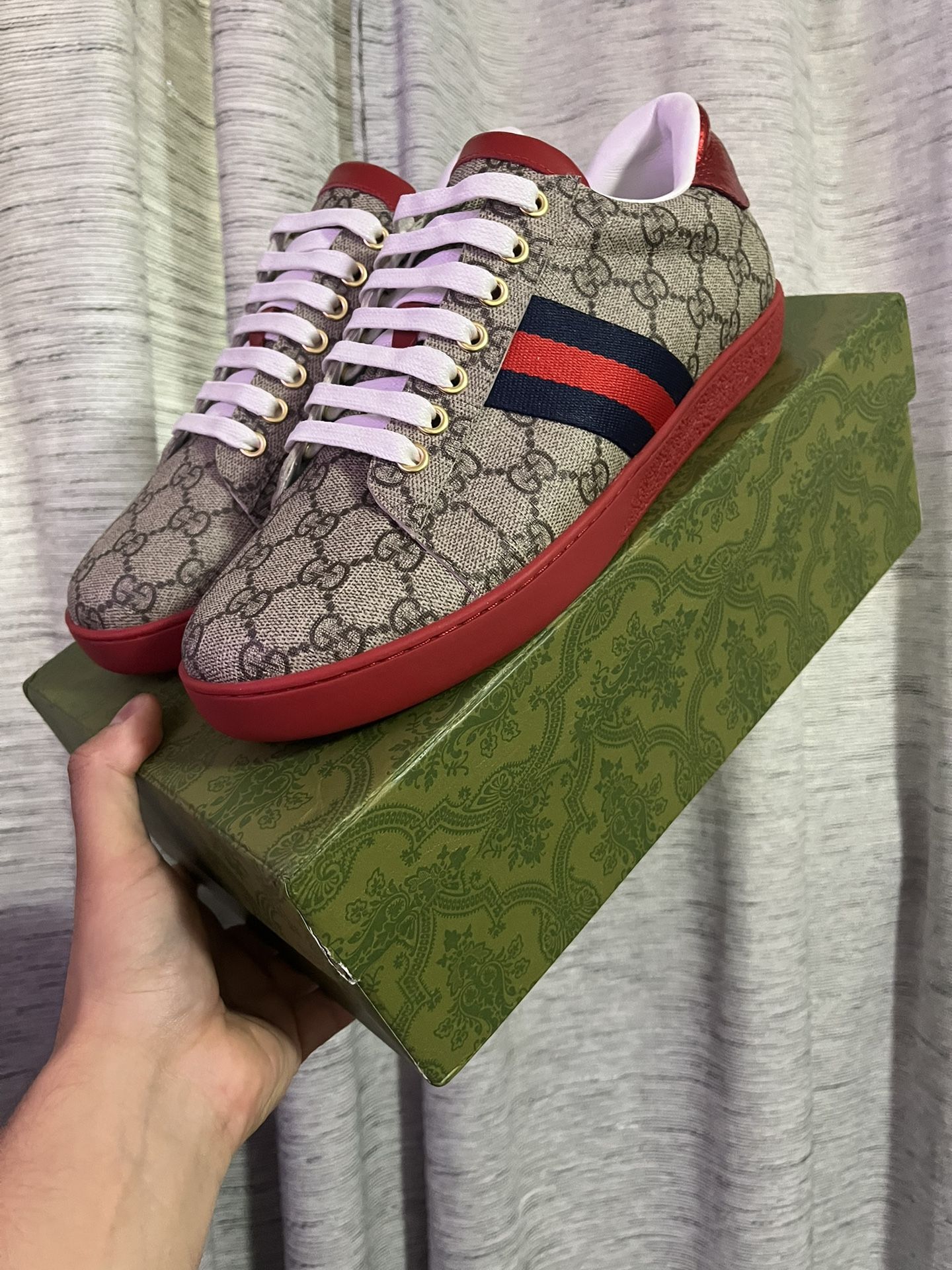 Gucci Lows Size 8