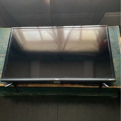 TCL ROKU TV G 32 Inch