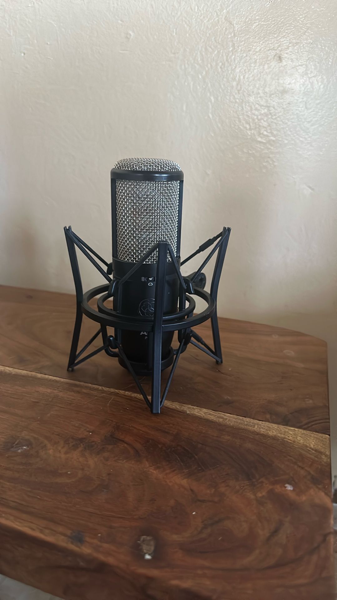 Microphone