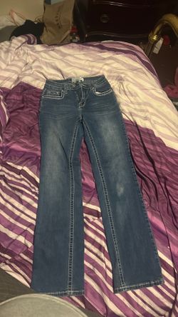 Different Jeans