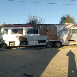 7.5L V8 OHV 16V (Ford 460) Rebuilt 
