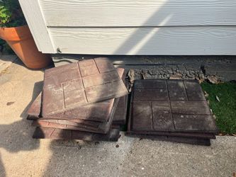 Rubber pavers