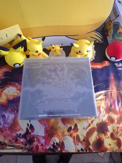 Pitch Black ETB