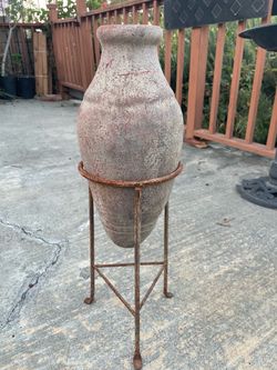 Rustic Terracotta Vase with Metal Stand * Farmhouse Style Decorative Pottery Vase * Mediterranean Rustic Floor Vase Decor