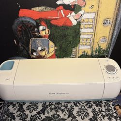 Cricut Explore Air Die Cutting Machine in Blue is a cutting-edge electronic tool.