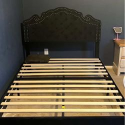 Full bed frame