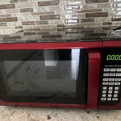 Microwave Oven