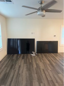 MOVING TV SALE