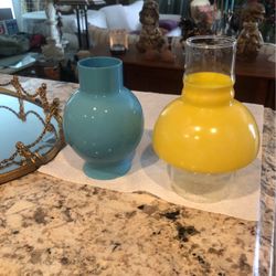 Two Colorful Smaller Hurricanes Globes In Perfect Vintage Condition