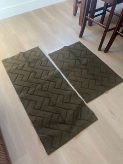 Olive Green Rug Set