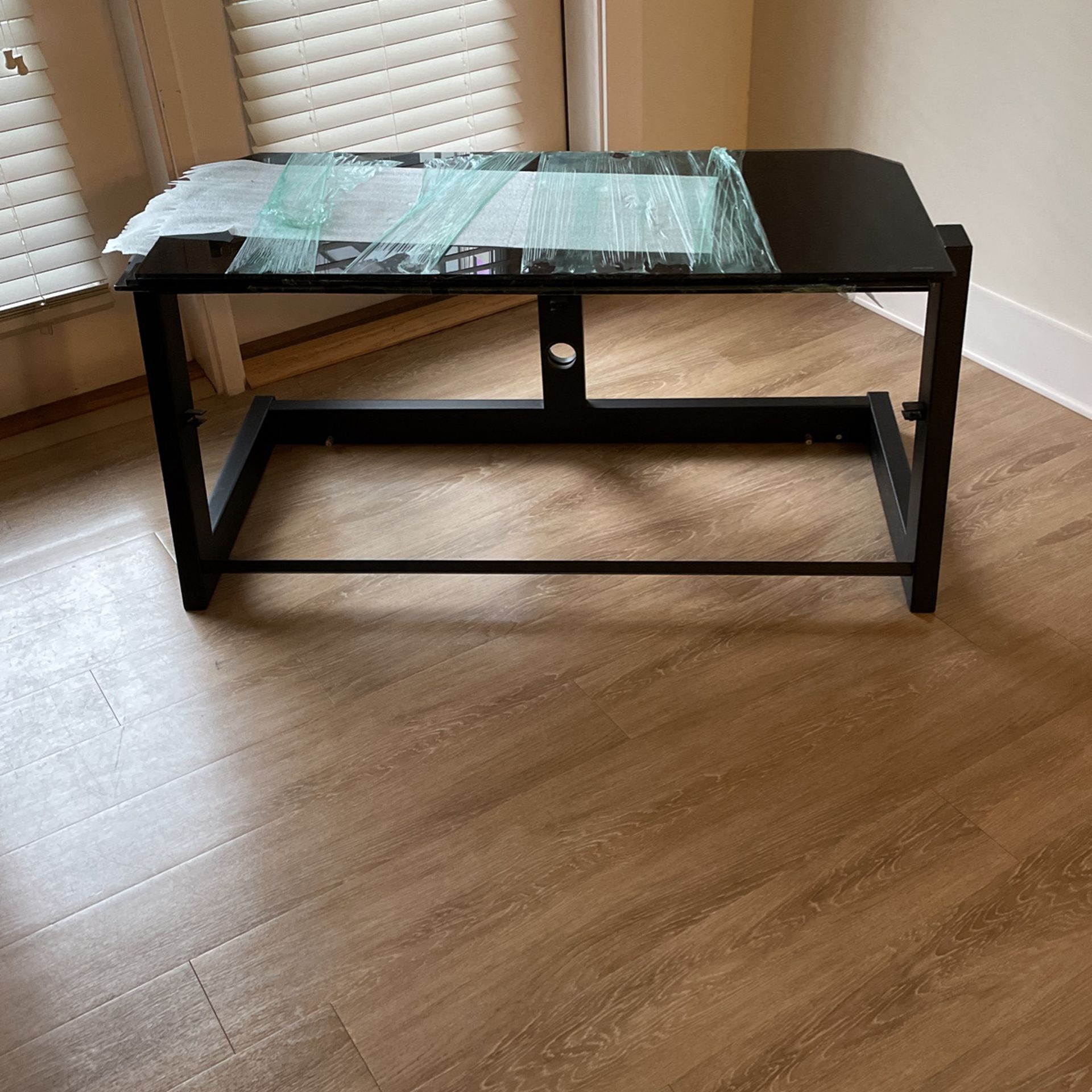 Tv Stand With Glass Shelves 