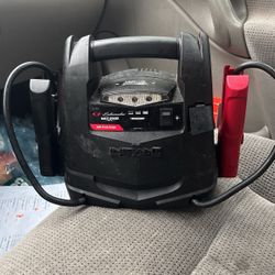 600 Peak Amps Jump Starter