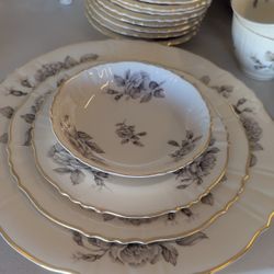 1966 Syracuse "Greymont" China - 50 Pieces 