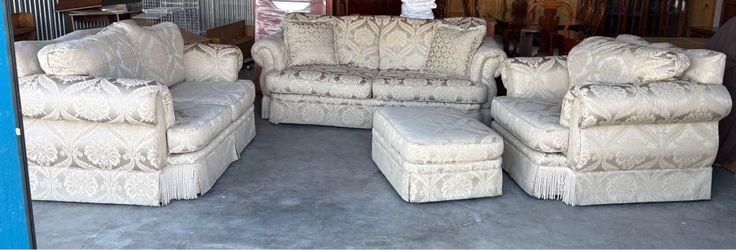 USED 4 Piece Living Room Set